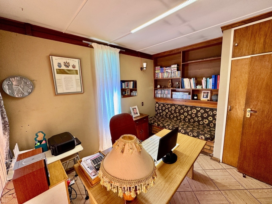 4 Bedroom Property for Sale in Die Bult North West